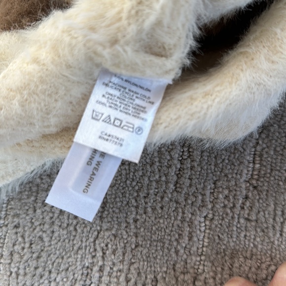 ANN TAYLOR Cozy Colorblock Poncho Sz XS/S $149 NWT - Picture 5 of 5